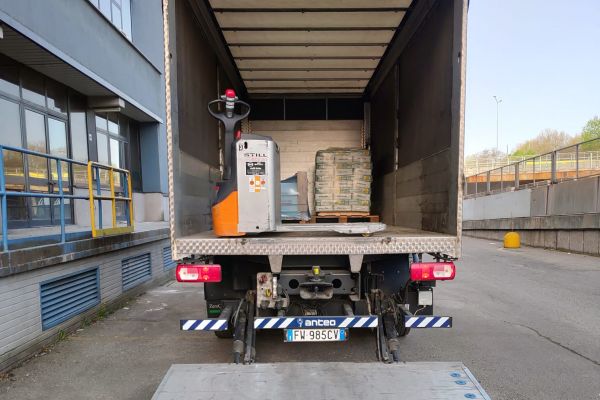 spatra-servizi-trasporti-23CDCF58F1-1BCA-E8CD-67E5-8D528BE7E6BE.jpg