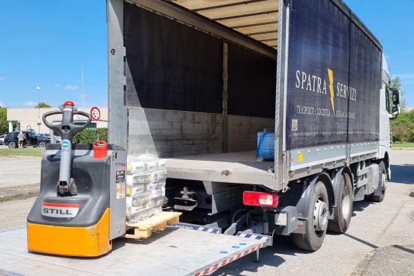 spatra-servizi-trasporti-244DB38383-021F-1EEF-9F2C-437E1A8F230B.jpg